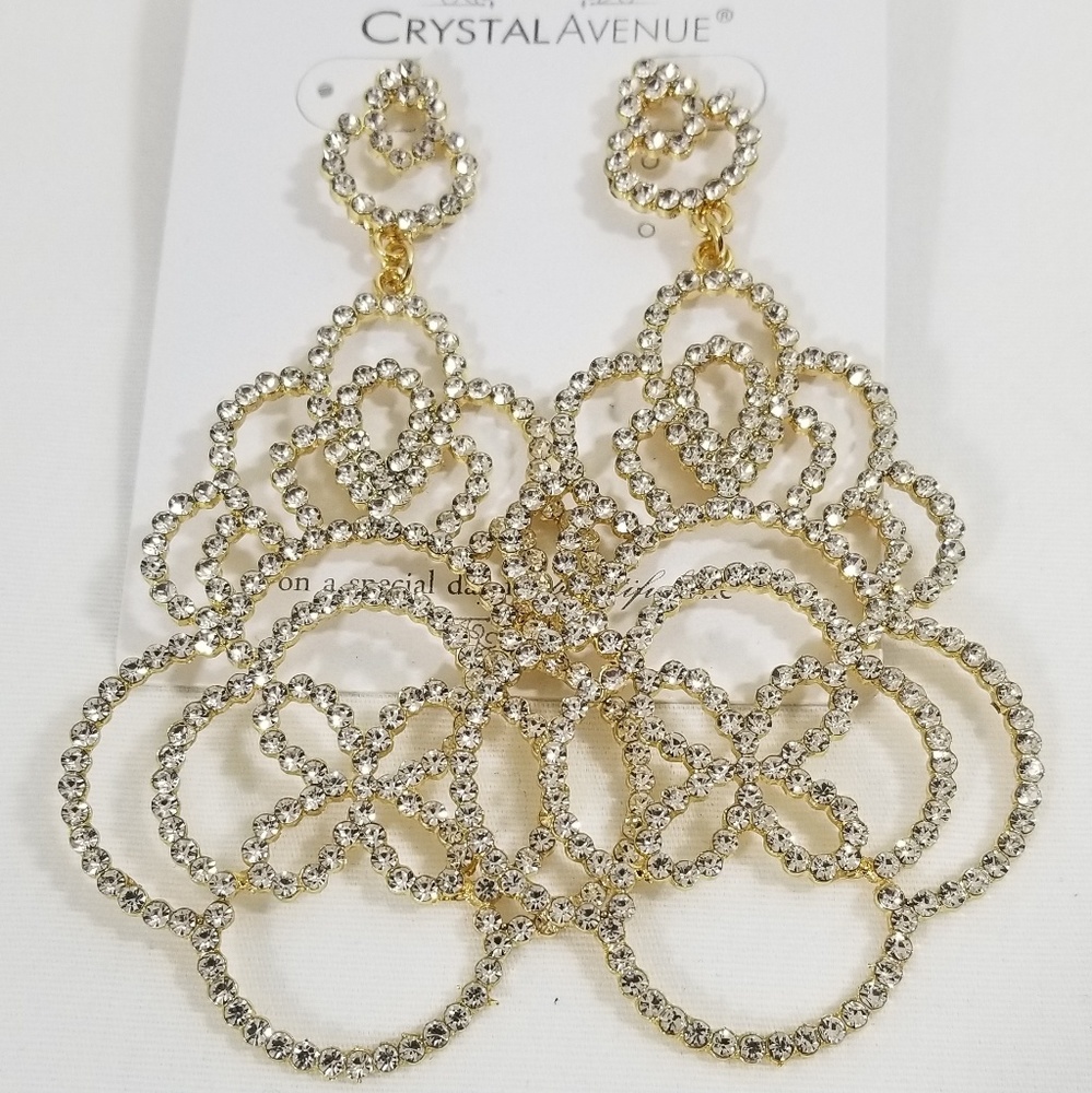 NWT Crystal Avenue Formal Dangle Crystal Earrings
